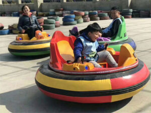 middle inflatable bumper car for sale