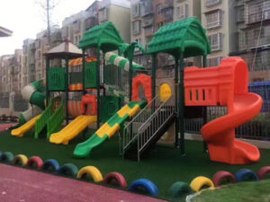 playground plastic slide installation case 04