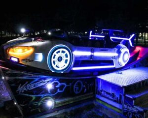 Rockin’ Tug Rides in Uzbekistan Theme Park