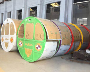 30m ferris wheel cabin 01