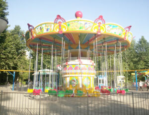 24 Seat Flying Chair For Sale 03