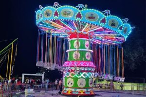 Beston 36 Seats Flying Chair in Russia