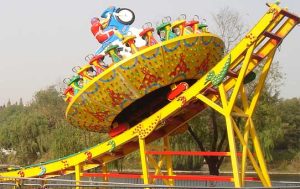 Beston flying UFO rides in Saudi Arabia