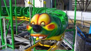 worm roller coaster rides