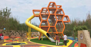 outdoor playgroud equipment supplier
