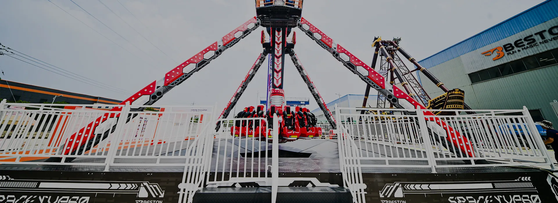 BestonRides pendulum ride in Russia (2)